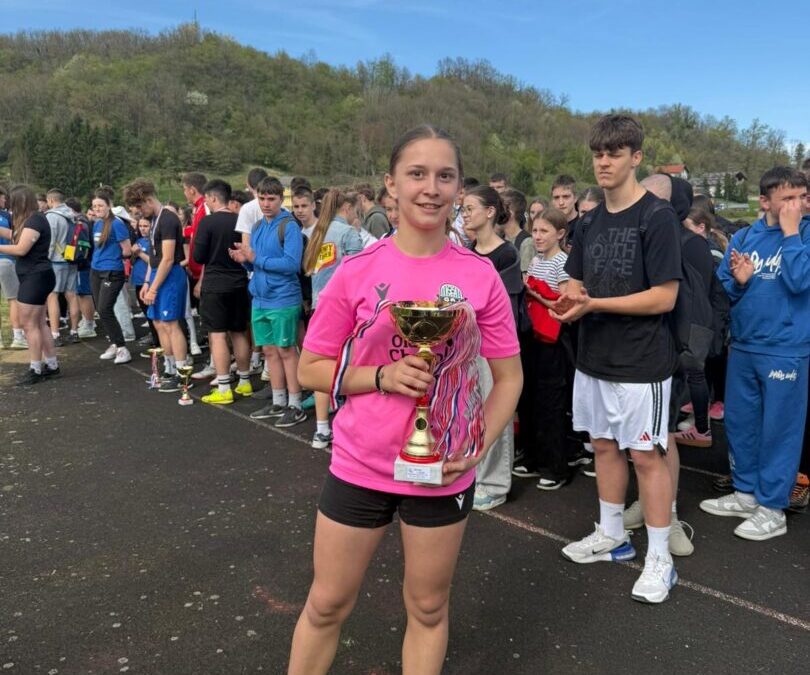  Županijske prvakinje u atletici